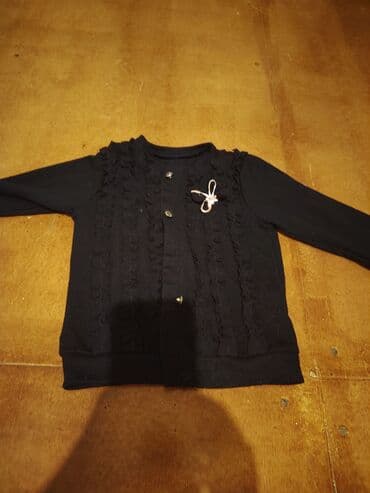 детские вязаные безрукавки: Qiymetler ferqlidir. Wekilleri cevirin😊Uşaq kardiqanları dəsti - — 3