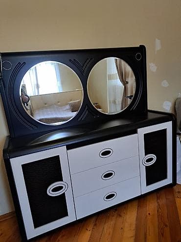 guzgulu kamotlar: Güzgülü — 1