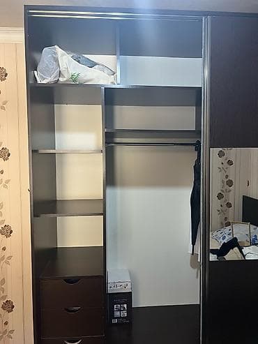 2 qapılı, Güzgülü, Qəhvəyi, Digər material, Kupe, Düz dolab — 3