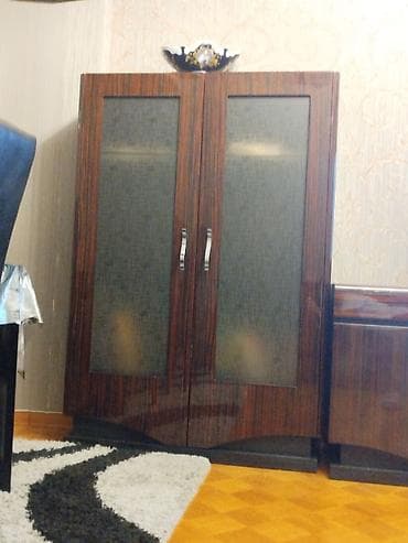 stulla: Qonaq otağı üçün, İşlənmiş, Açılan, Oval masa, 6 stul — 2