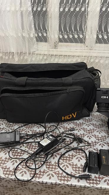qara çanta: Sony HD peşəkar videokamera dəsti Məhsulun adı/modeli: Sony — 1