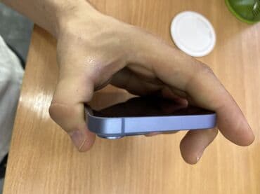 rəsmi 13c: IPhone 14, Göy, Face ID — 5