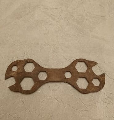 чемодан с инструментами для автомобиля: Çoxfunksiyalı metal açar (universal “bike/tool” açarı) Qiymət 2 AZN — 1