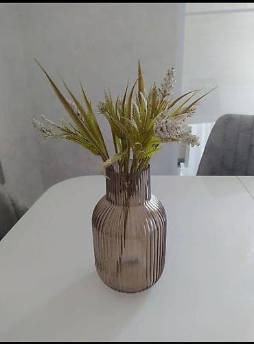 Bir vaza lalafo.az -da Bir vaza