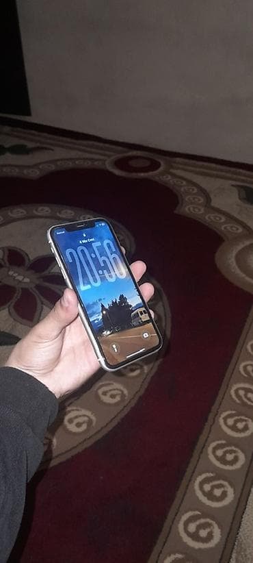 işlənmiş 4s aplle: IPhone 11, 128 GB, Ağ, Face ID — 4