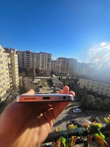 tecno camon 15: Tecno Spark 20, 128 GB, rəng - Ağ, Barmaq izi — 6