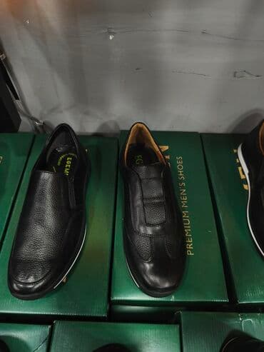 ayaqqabı кожание: Kişi ayaqqabıları – klassik və gündəlik modellər - Material: qara və — 6