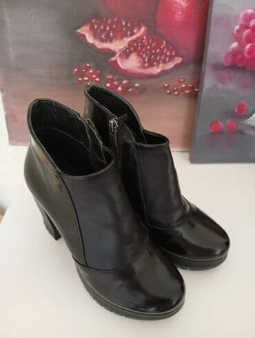 Ölçü: 36, rəng - Qara, İşlənmiş