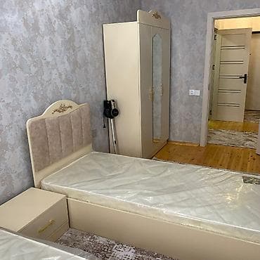 qara qarayev: Nizami rayonu, Qara Qarayev metrosunun yaxını, Renessans Klinikasının — 6