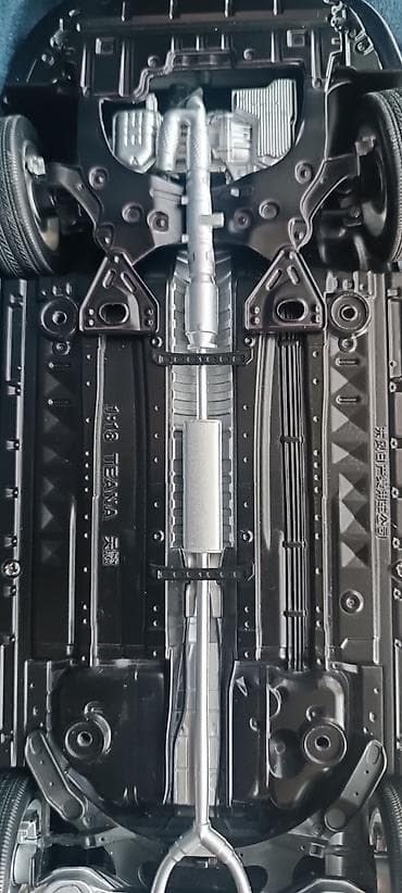 Ovçuluq və balıqçılıq: Nissan teana 1:18 В отличном состоянии Редкая модель Материал метал — 9