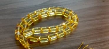 muncuqdan qolbaq: 100% təbii,bütöv daş kəhrəba!33 ədəd parlaq limon rəng,şəffaf kəhrəba — 8