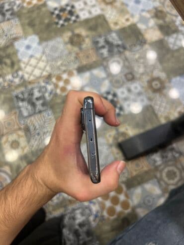 samsung s6 edge: Samsung Galaxy S21 Ultra, rəng - Gümüşü, Barmaq izi — 2