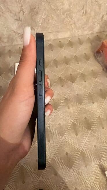 iphone 13 sade qiymeti: IPhone 13, Qara, Face ID — 1