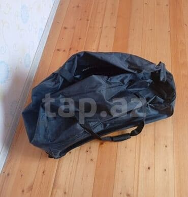 Böyük ölçülü daşıma çantası - Rəng: qara - Material: suya davamlı
