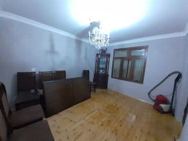 lacın ev: Binəqədi qəs. 3 otaqlı, 70 kv. m, Kredit yoxdur, Orta təmir — 3