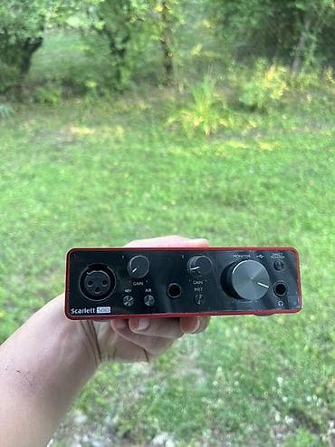 focusrite: Focusrite Scarlett Solo USB audio interfeysi - Model: Focusrite — 2