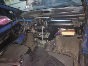 ezik maşınlar: Renault Twingo: 1.1 l | 658755 km — 4