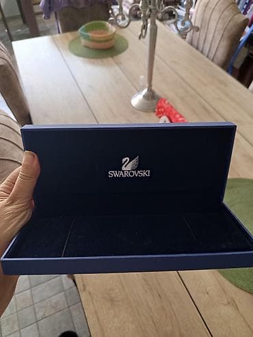 muncuq: Swarovski bəzəkli zərif boyunbağı aksessuarı - Brend: Swarovski — 3