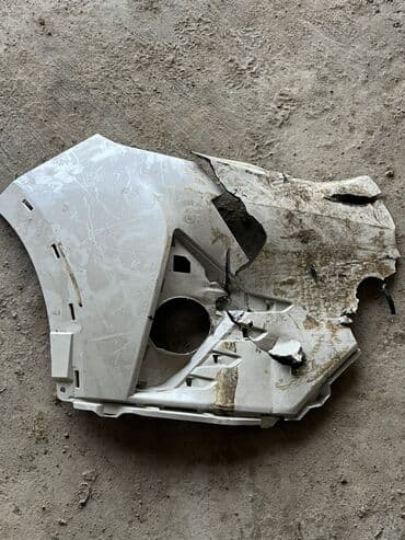 Qaşıqlar: Ön, Toyota Aqua, 2019 il — 2