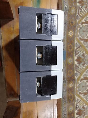 Chint Electric Elektrik avtomat, 3 faza — 2