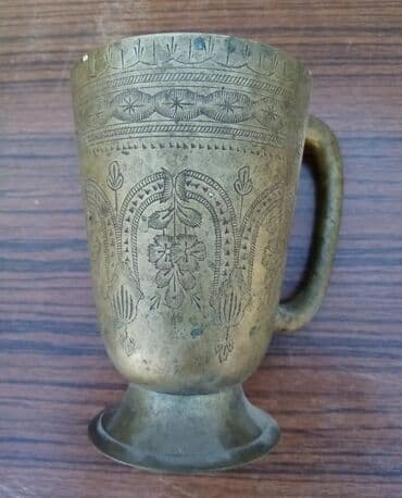 pul yığmaq üçün kassa: Dekorativ Latun fincan — 2