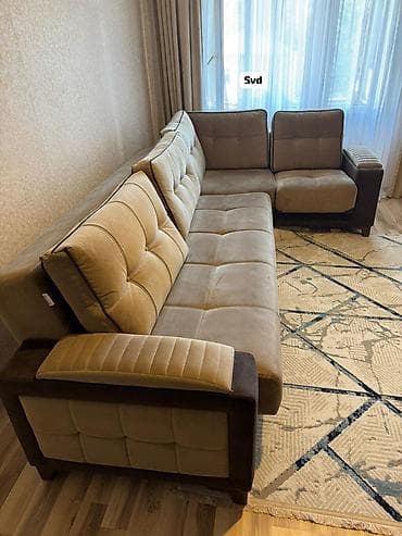 SevdaPerladan kunc divan satilir 440 manat.Acilan bazali.İdeal