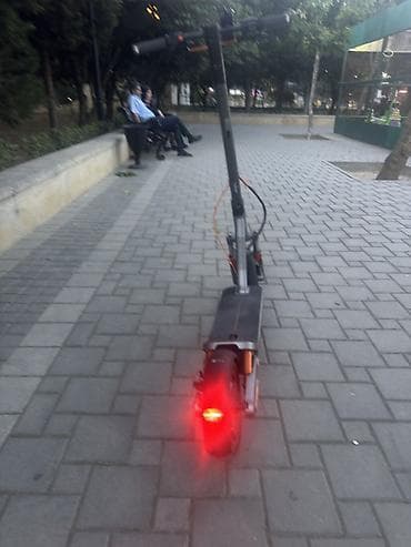 Elektrikli skuter – Ninebot KickScooter MAX G2 (Segway) - Şəhərdaxili