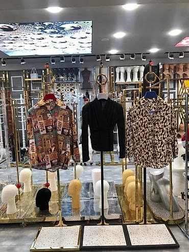 Asılqan, paltar asılqanı, orta stend Vitrin aksessuarları Məhsul lalafo.az -da Asılqan, paltar asılqanı, orta stend Vitrin aksessuarları Məhsul
