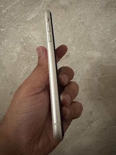 iphone 8 plus təzə: IPhone 11, 64 GB, Ağ, Barmaq izi, Face ID — 5