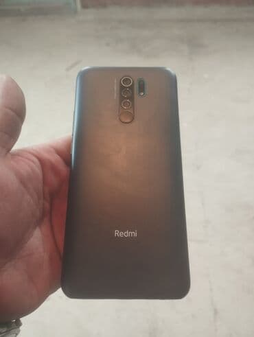 xiaomi poco m3 qiymeti: Xiaomi Mi 9, 64 GB, 
 İki sim kartlı — 3