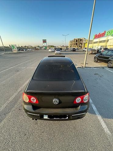 Volkswagen sedan – qara eksteryer, bej-sarı salon Texniki/avadanlıq — 3