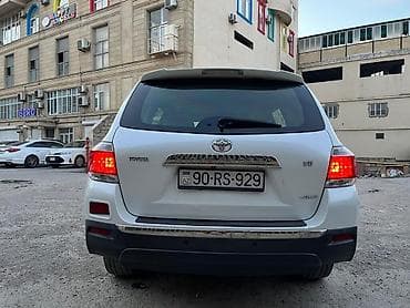 lider disk: Toyota Highlander: 3.5 l | 2012 il Krossover — 5
