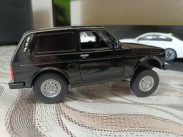 Məhsul: LADA Niva (VAZ-2121) metal maket avtomobil - Miqyas: 1:24 — 7
