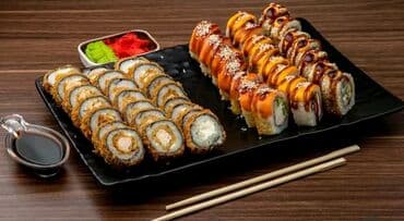 Qab-qacaq və mətbəx ləvazimatları: “The Sushi Set” – 54 ədəd Tərkib: - Philadelphia – 8 ədəd - Satranç — 1