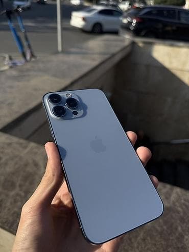 apple iphone 1: IPhone 13 Pro, Sierra Blue, Face ID — 1