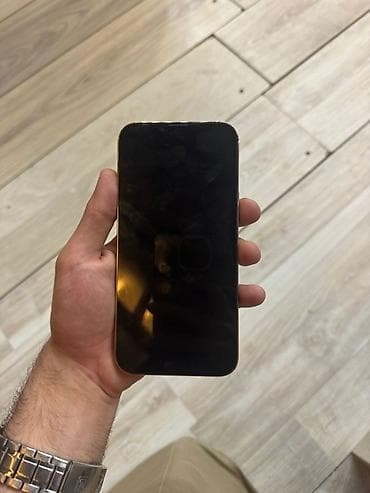 iphone 5c almaq: IPhone 13 Pro, 128 GB, Qızılı, Simsiz şarj — 2