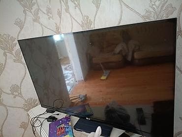 Lg tv 107 ekran 
ekran zedelenib