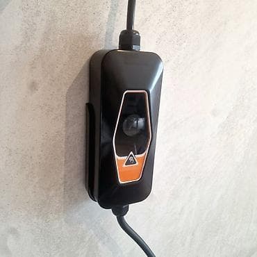 Avtomobil satışı: EV üçün daşıına bilən şarj cihazı – 3.5 kW / 16A Type 2 / GBT həm — 3