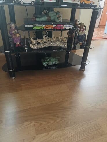 где купить матрицу для телевизора: Б/у, Прямой ТВ стенд, С полками, Стеклянный — 1