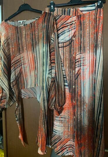 isbartivni desdleri: Wifon toyluq kostyum,250azn e alinib,bir defe geyilib — 1