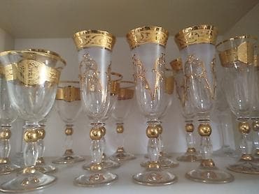 Qədəhlər, rəng - Qızılı, Şüşə