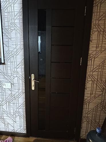 Yataq otağı üçün İşlənmiş Otaq qapısı 90x205 sm Naliçnik ilə, Ünvandan götürmə