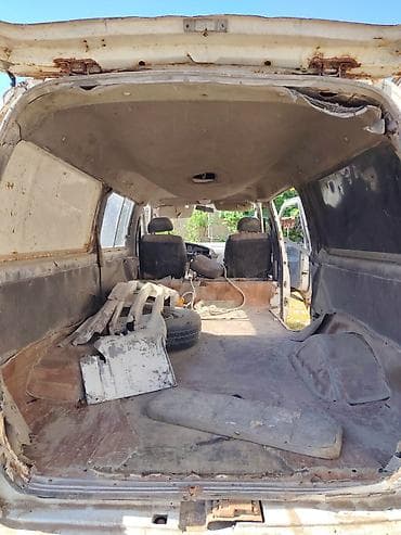 Kia Pregio yük mikroavtobusu Məhsul təsviri: - Marka/model: Kia — 8