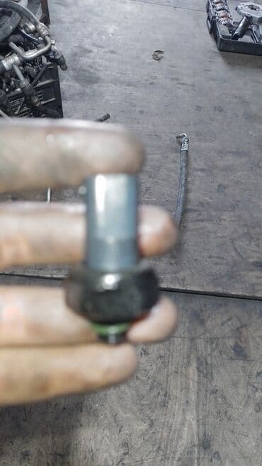 Digər datçik, sensor, qoruyucuların növləri: Bu, avtomobilinizdə təzyiqi ölçmək üçün istifadə olunan təzyiq — 2