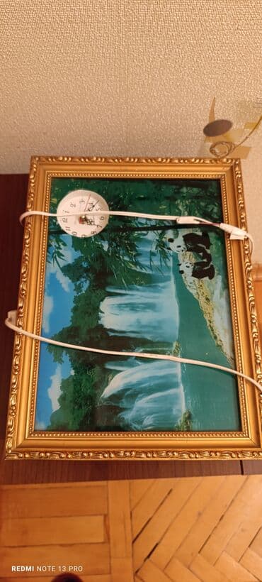 Divar saatları, Elektron