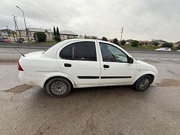 aqua disk: Saipa Tiba: 1.5 l | 2014 il 350000 km Sedan — 3