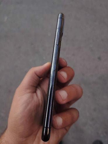 iphonr x: IPhone X, 64 GB, Qara, Barmaq izi, Face ID — 2