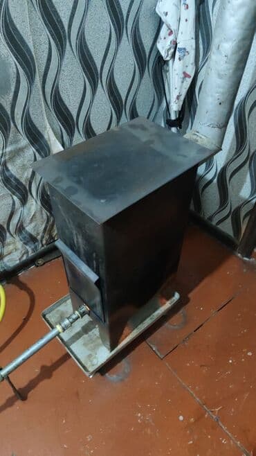 Dəmir Peçi, yanacaq - Qaz