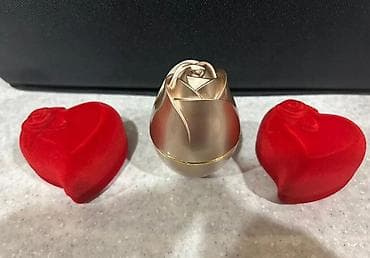 alyans uzuk: Məhsul: LED işıqlı üzük/qolbaq qutusu – “Gül” dizaynı Xüsusiyyətlər — 2