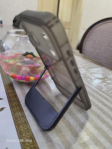 Iphone 17 pro max üçün halqa dayaqlı qoruyucu kabura yenidir